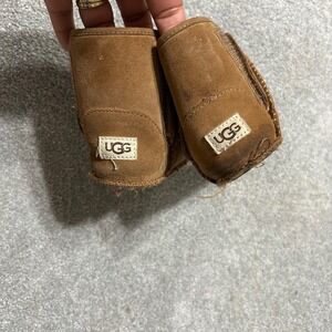 UGG Jesse II Infant Boots Chestnut Suede Sheepskin Lined Size 4/5 1143693I